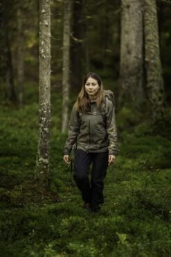 Lundhags Laka Ws Jacket Outdoorjacke (forest-green) -Lundhags Lundhags Laka Ws Jacket Outdoorjacke forest green D 1127085 604 Bild 5