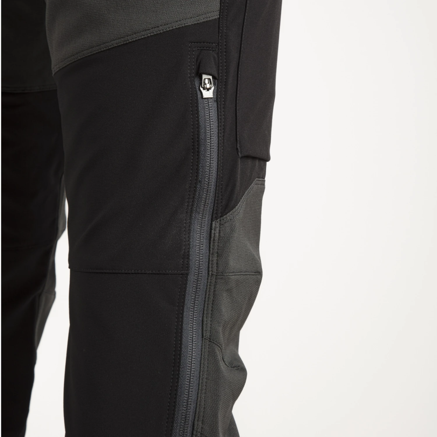 Lundhags Askro Pro Wanderhose - Schwarz/Charcoal 916 9 Lundhags Askro Pro Wanderhose - Schwarz/Charcoal 916 – Bild 7