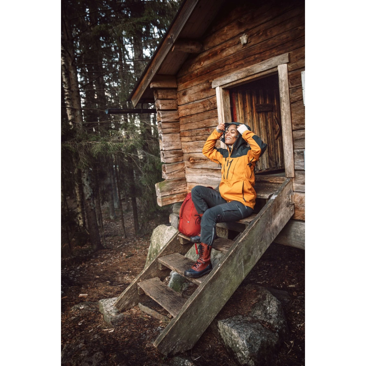 Lundhags Makke Pro Damen Wanderjacke - Gold/Charcoal 209 5 Lundhags Makke Pro Damen Wanderjacke - Gold/Charcoal 209 – Bild 3