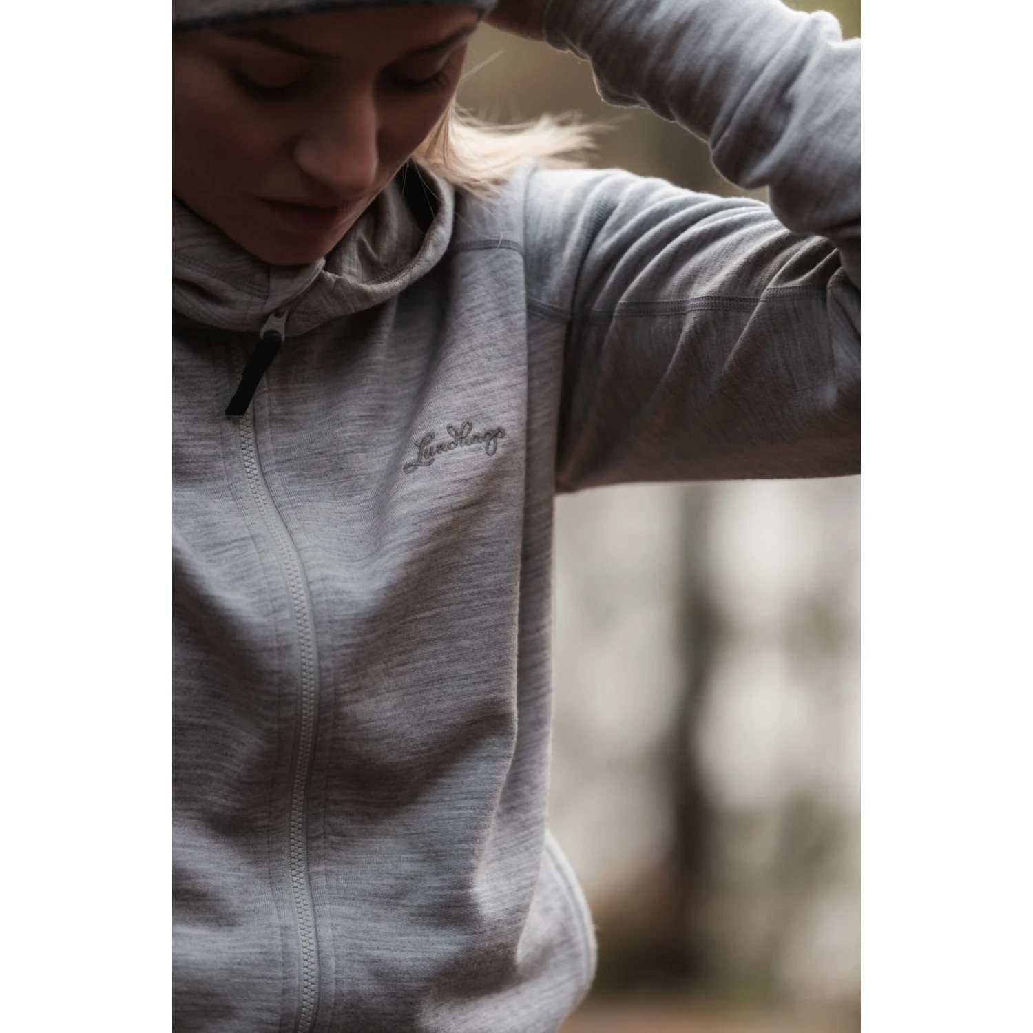 Lundhags Ullto Merino Damen Kapuzenjacke - Deep Blue 472 5 Lundhags Ullto Merino Damen Kapuzenjacke - Deep Blue 472 – Bild 3